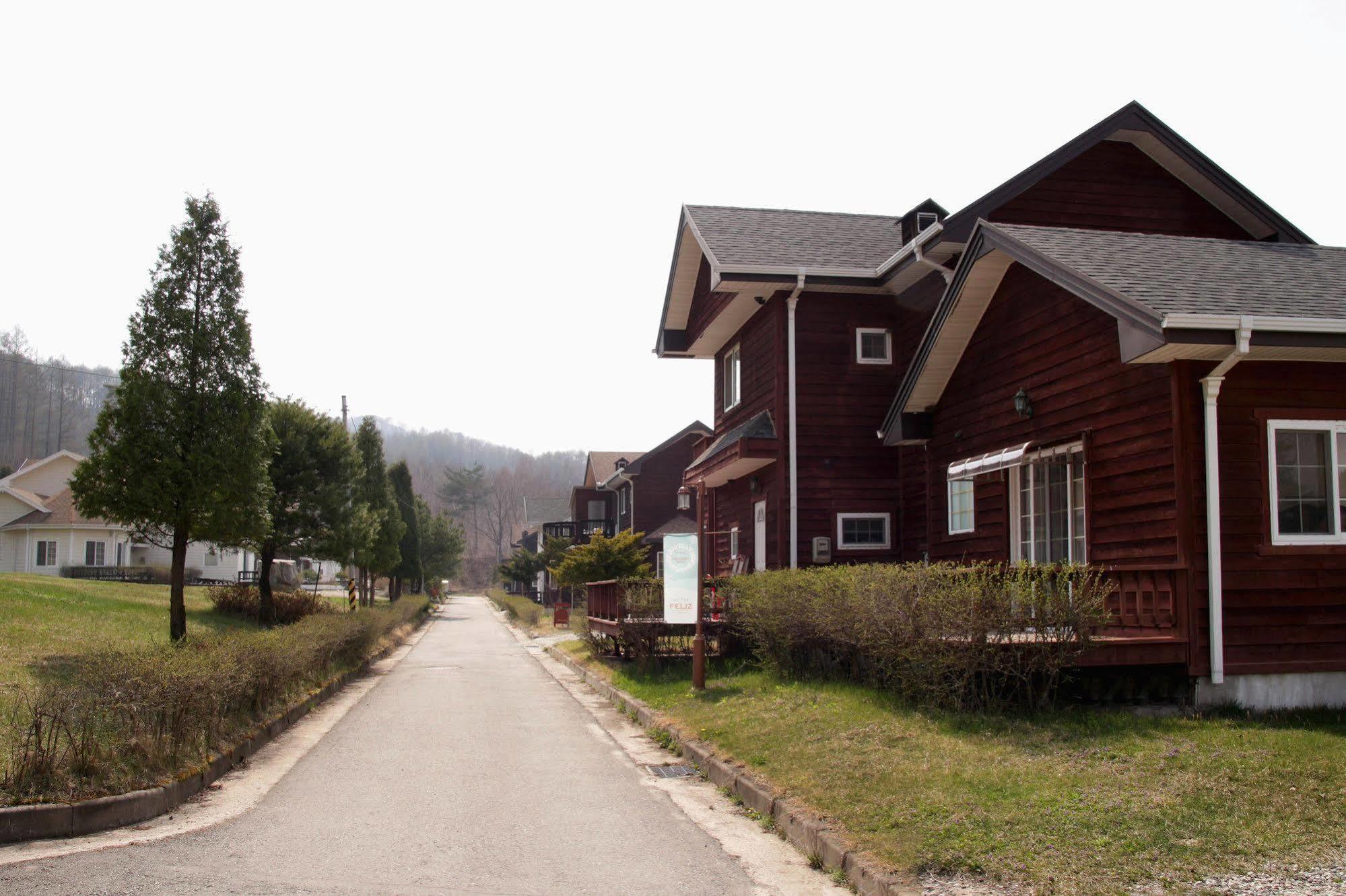 Resort Feliz Pyeongchang Eksteriør bilde